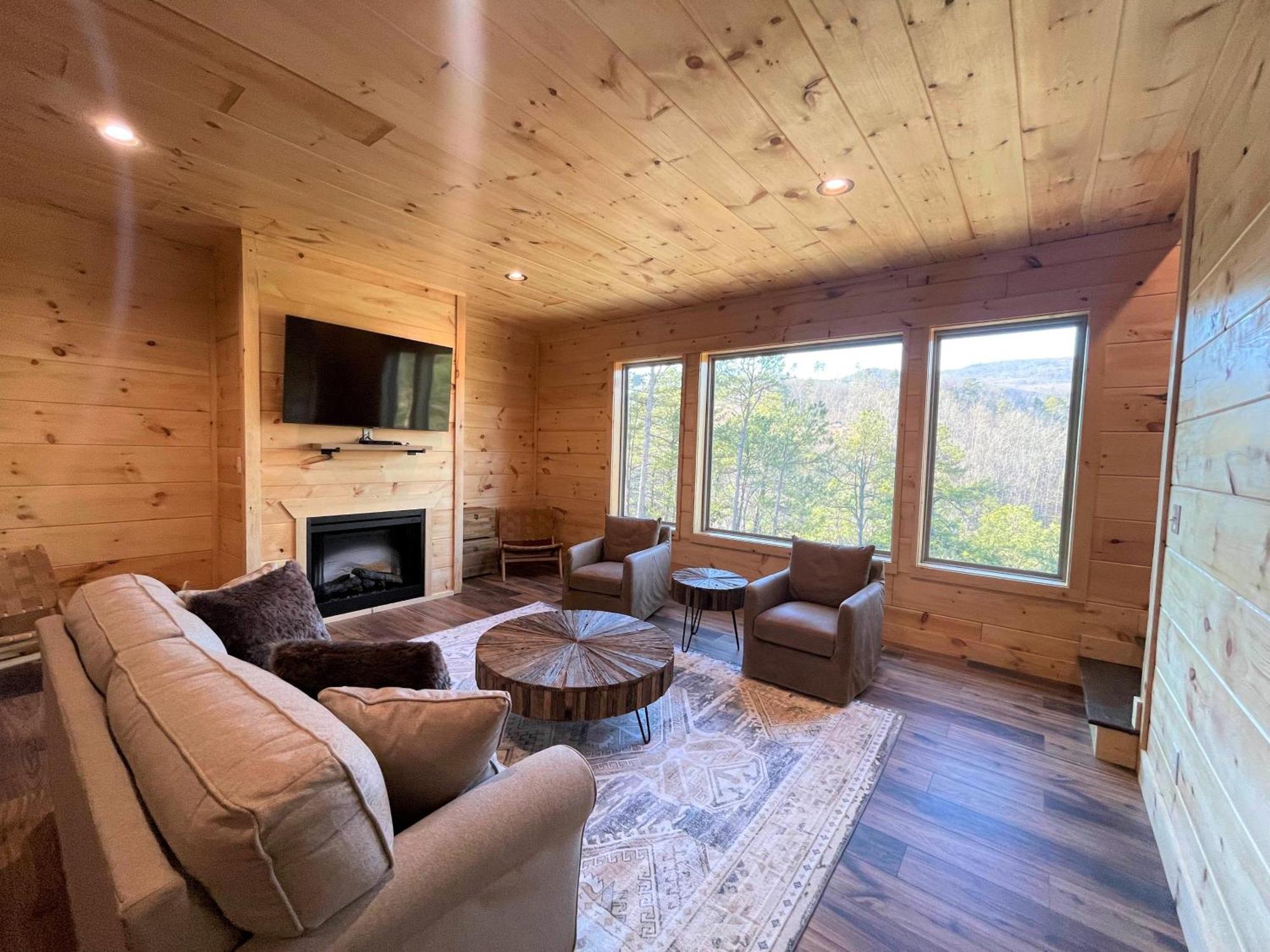 Big Pine - Mtn Top Luxe W/ Private Pool, Hot Tub, Pool Table Waldens Creek 部屋 写真